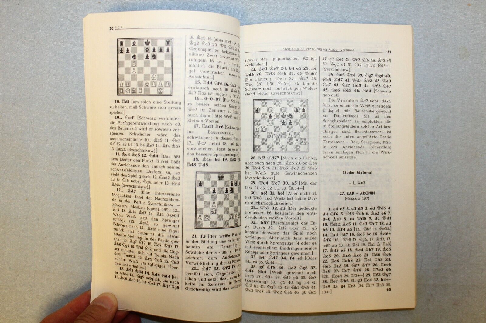 10724.4 Books: Russian Chess Report Series. Lectures and Games. Interschrift & German